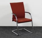 Klöber 742 Stapelbare Vergaderstoel Oranje, Huis en Inrichting, Stoelen, Ophalen of Verzenden, Gebruikt