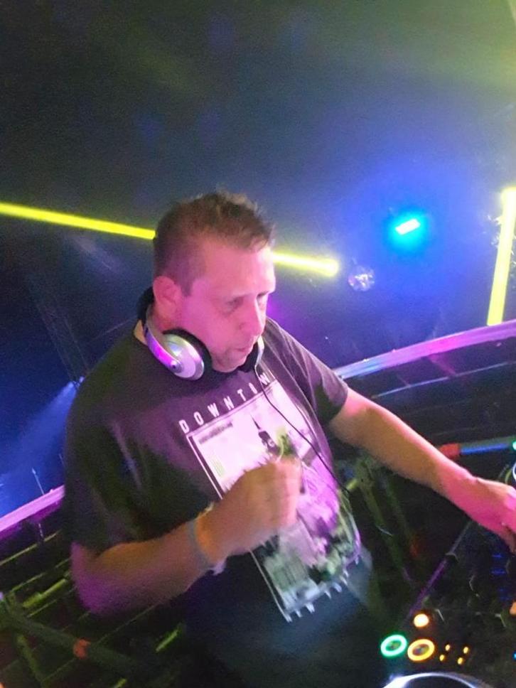 DJ Ton van Wenum – Allround Dj voor bruiloft en feesten!, Diensten en Vakmensen, Muzikanten, Artiesten en Dj's, Dj