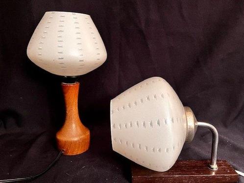 Lamp - glas en teakhout - Drie Vintage lampen, Antiek en Kunst, Curiosa en Brocante