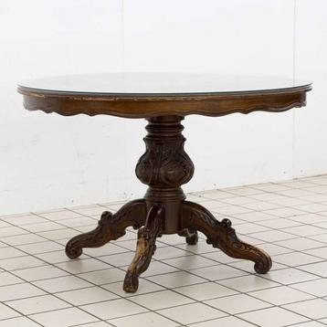 Klassieke Ronde Eettafel met Glazen Blad beschikbaar voor biedingen