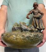 Art Nouveau Jardinière met Sculpturen - sculptuur, Elegante, Antiek en Kunst
