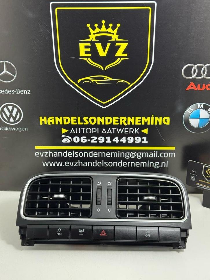 VW Polo 6R Luchtrooster Dashboard midden bj.2012 6RF819728C, Auto-onderdelen, Dashboard en Schakelaars, Gebruikt, Volkswagen