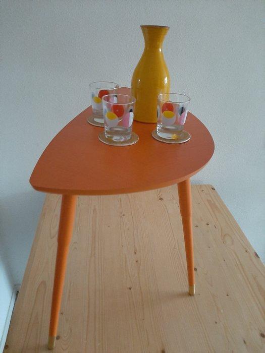 IKEA - redesigned by Glenn Berndtsson - Bijzettafel -, Antiek en Kunst, Antiek | Meubels | Stoelen en Banken