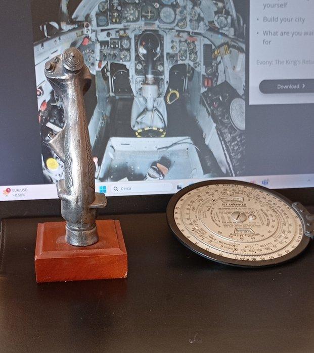 BATORI Vliegtuig F104G Starfighter - Jetcomputer van Batori, Antiek en Kunst, Antiek | Wandborden en Tegels