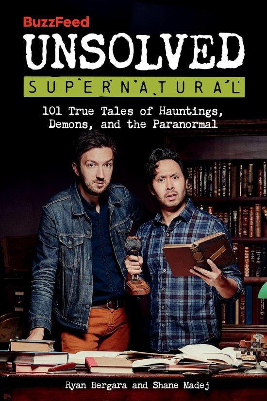 BuzzFeed Unsolved Supernatural 9780762480203 Ryan Bergara, Boeken, Taal | Engels, Zo goed als nieuw, Verzenden