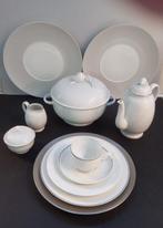 Jean Louis Coquet Limoges - Tafelservies (28) - Porselein