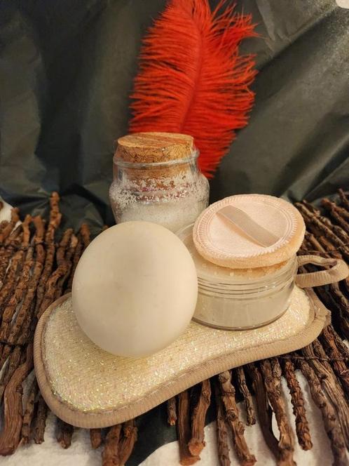 Gezicht scrub - body block - body powder - verschillende, Sieraden, Tassen en Uiterlijk, Uiterlijk | Lichaamsverzorging, Verzenden