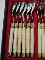 Laguiole - Bestekset (24) - Z40C13 - verzinkstaal, messing -