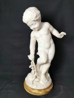 sculptuur, Scuola francese, XIX secolo - Bambino con, Antiek en Kunst, Antiek | Keramiek en Aardewerk