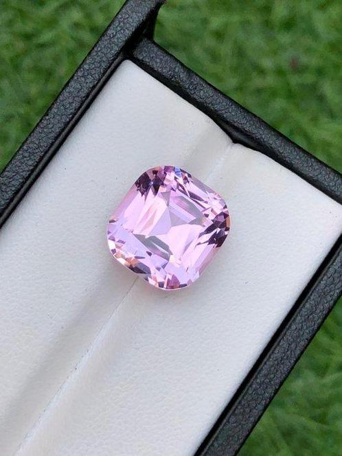 Zonder Minimumprijs Kunziet - 12.75 ct - nternational, Sieraden, Tassen en Uiterlijk, Edelstenen