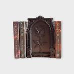 Gothic Rose Book nook | Dark Romantic Bookshelf Decor | Goth, Verzenden, Nieuw