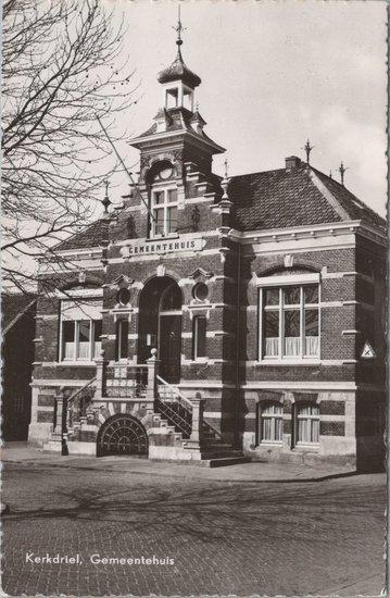 KERKDRIEL - Gemeentehuis, Verzamelen, Ansichtkaarten | Nederland, Verzenden