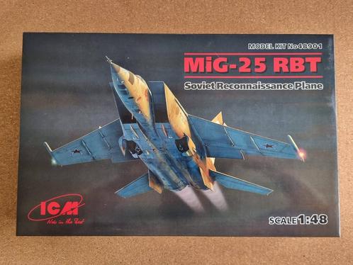 ICM 48901 MiG-25RBT 1:48, Hobby en Vrije tijd, Modelbouw | Vliegtuigen en Helikopters, Verzenden