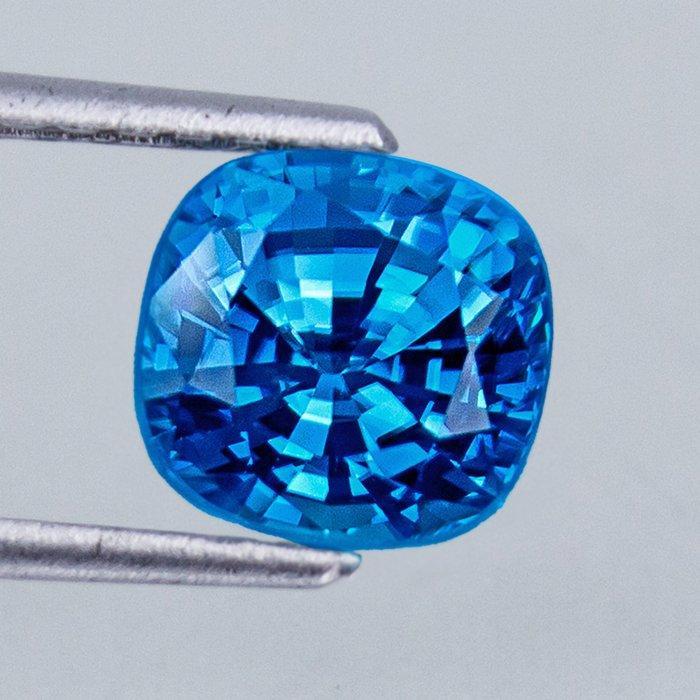 1 pcs Blauw Zirkoon - 4.77 ct - nternational Colored, Sieraden, Tassen en Uiterlijk, Edelstenen