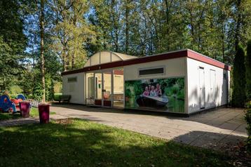 van Keulen Sanitairunit in goede staat beschikbaar voor biedingen