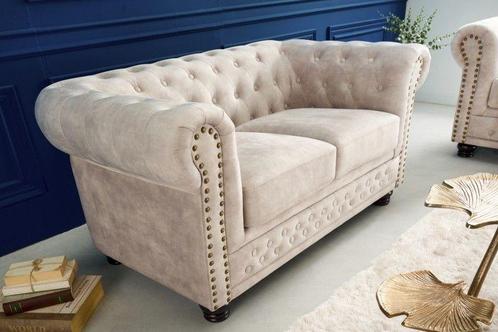 Chesterfield 2-zits bank 150cm fluweel champagne 2-zits met, Huis en Inrichting, Banken | Bankstellen, Ophalen of Verzenden