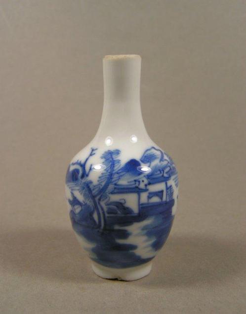 Vaas - Porselein - China - Kangxi en Qianlong - Drie, Antiek en Kunst, Antiek | Overige Antiek