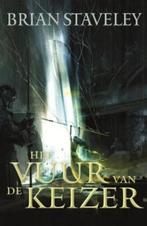 Het vuur van de keizer / Annoer trilogie / 2 9789024567836, Boeken, Verzenden, Gelezen, Brian Staveley