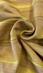 Decoratief geweven weefsel met horizontale strepen in groen