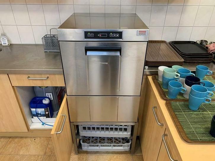INCL. PLAATSING! SMEG UD505D voorlader horeca vaatwasser, Zakelijke goederen, Horeca | Keukenapparatuur, Nieuw in verpakking, Wassen en Drogen