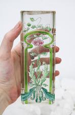 Rare petit vase tube Art Nouveau en verre émaillé et peint à, Antiek en Kunst, Antiek | Glas en Kristal