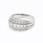 Ring - 14 karaat Witgoud -  0.55ct. tw. Diamant (Natuurlijk)