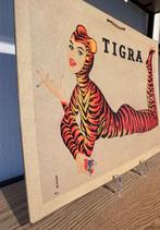 Vanypeco Publisher - Tigra - Reclamebord - karton, Antiek en Kunst