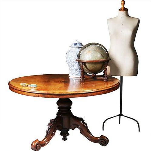 Ronde tilttop Victoriaanse eetkamertafel in wild noten ca 18, Antiek en Kunst, Antiek | Meubels | Tafels, Ophalen of Verzenden