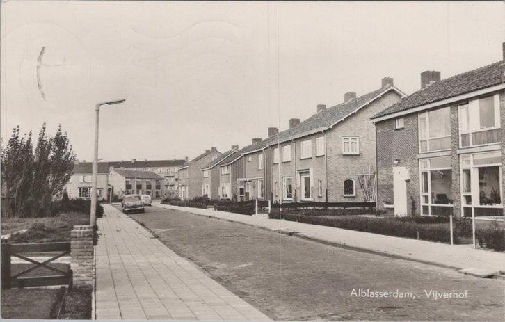 ALBLASSERDAM - Vijverhof, Verzamelen, Ansichtkaarten | Nederland, Verzenden