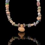 Oud-Romeins Ketting met glazen en stenen kralen (Zonder, Antiek en Kunst