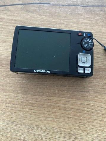 Olympus FE-350 wide Digitale camera beschikbaar voor biedingen