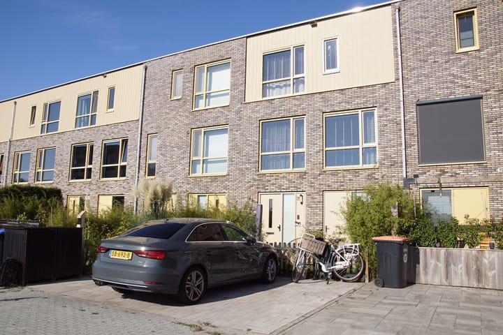 Te huur Woning/appartement in Lelystad, 4 kamer(s) 160 m², Huizen en Kamers, Huizen te huur, Direct bij eigenaar, A, Flevoland