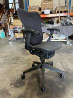 Ergonomische Herman Miller Mirra 2 bureaustoel, Huis en Inrichting, Bureaustoelen, Verzenden, Zwart, Zo goed als nieuw, Bureaustoel