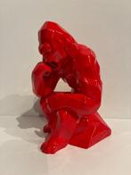 Richard Orlinski (1966) - Kong Thinker Pose (Red Edition), Antiek en Kunst