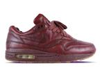 Nike Air Max 1 iD Will Leather Goods Bordeaux • 42.5, Ophalen of Verzenden, Nieuw, Nike, Sneakers of Gympen