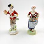 Sitzendorf, Rudolstadt - Beeldje - Porcelain couple - flower, Antiek en Kunst