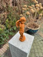 Roestig Gietijzeren Engel met vlinder Huis en Tuindecoratie, Tuin en Terras, Tuinbeelden, Verzenden, Nieuw, Metaal, Engelenbeeld