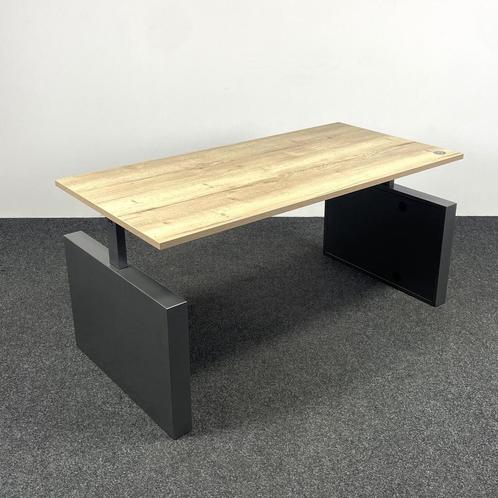 Vepa Step Refurbished Elektrisch Bureau, Huis en Inrichting, Bureaus, Ophalen of Verzenden