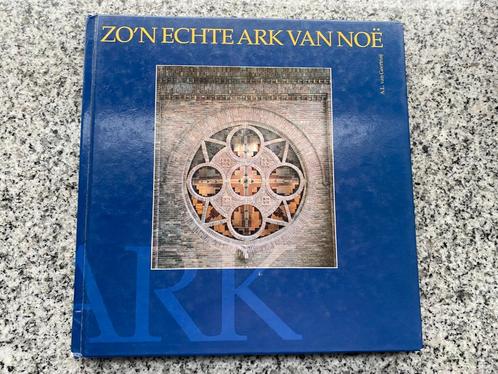 Zo'n echte ark van Noë (Made), Boeken, Geschiedenis | Stad en Regio, 20e eeuw of later, Gelezen, Verzenden