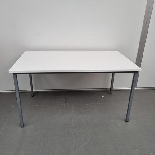 Gispen kantoortafel - 140x80 cm, Huis en Inrichting, Tafels | Bijzettafels, Ophalen of Verzenden
