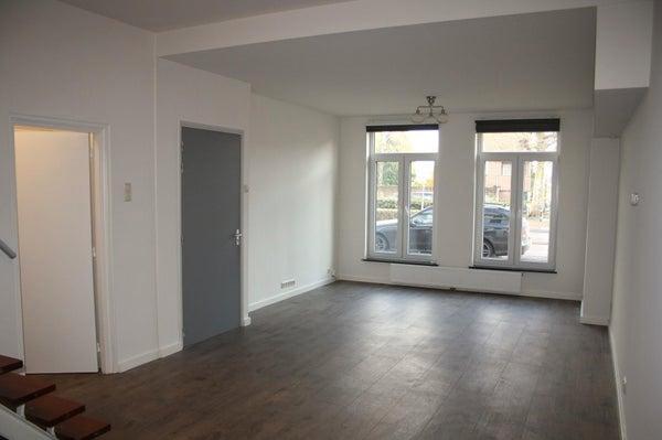 Per direct Te huur: Rijksweg Zuid in Geleen, Huizen en Kamers, Huizen te huur, Direct bij eigenaar, D, Limburg, Tussenwoning