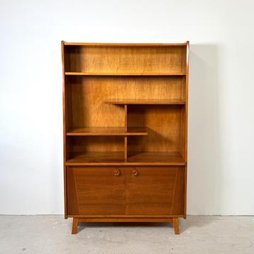 Vintage boekenkast/ highboard hoogglans noot, Bilea beschikbaar voor biedingen