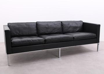 Artifort 905 Comfort bank beschikbaar voor biedingen
