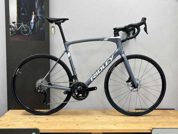 OPRUIMING! Ridley Fenix Disc 105DI2 van €3.499,- nu €2.449,-, Fietsen en Brommers, Fietsen | Racefietsen, Nieuw