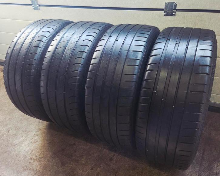 4x 205 40 R18 A-MERK 6.5 a 7mm en 6 a 6.5mm €87,50 PS GEMONT, Auto-onderdelen, Banden en Velgen, 18 inch, Zomerbanden, 205 mm