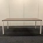 Tweedehands ahrend vergadertafel 200x100 cm,  met NIEUWblad,, Ophalen of Verzenden, Gebruikt, Bureau
