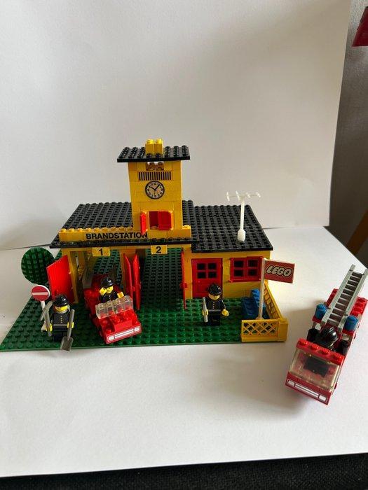Lego Set - 374 - Classic Town - Brandstation, Kinderen en Baby's, Speelgoed | Duplo en Lego