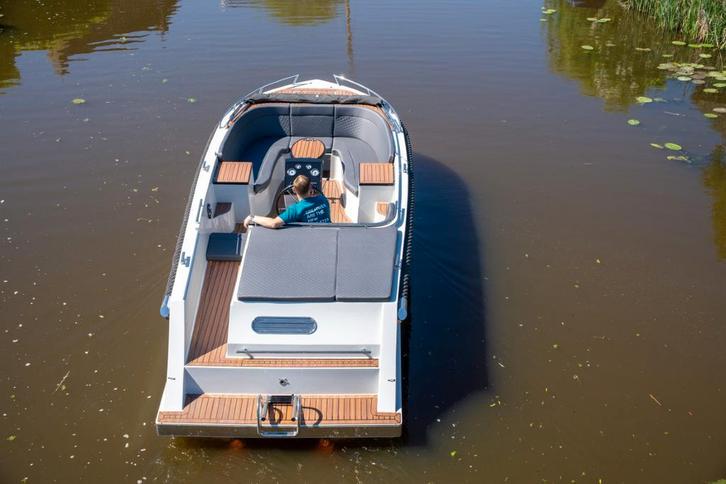 100% Elektrisch: Reitdieper 735 Tender | Volledig Vaarklaar, Watersport en Boten, Sloepen, Buitenboordmotor, 10 tot 30 pk, 6 meter of meer