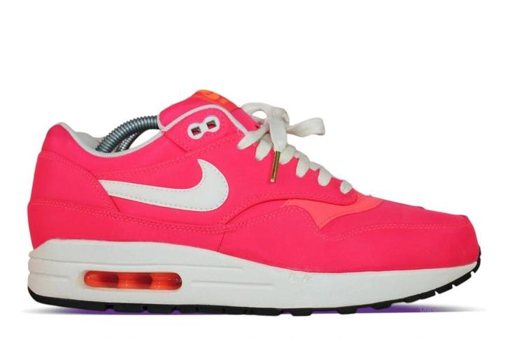 SALE! Nike Air Max 1 Mercurial Hyper Punch • 45, Kleding | Heren, Schoenen, Sneakers of Gympen, Ophalen of Verzenden