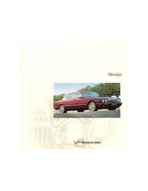 1999 DAIMLER SUPER V8 BROCHURE NEDERLANDS, Boeken, Auto's | Folders en Tijdschriften